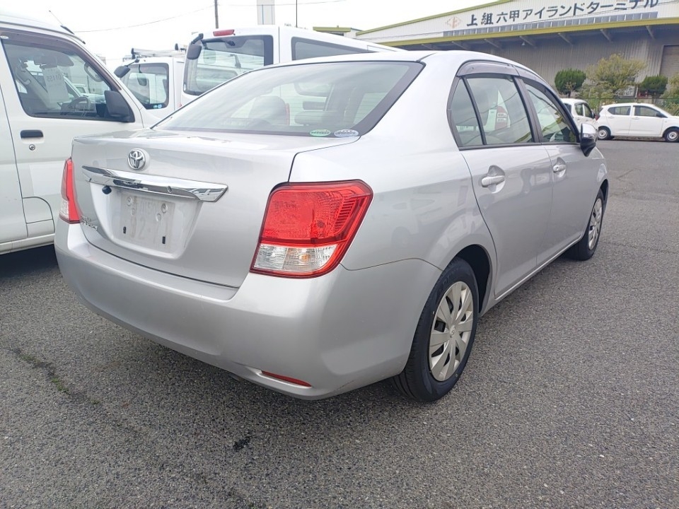 TOYOTA COROLLA AXIO