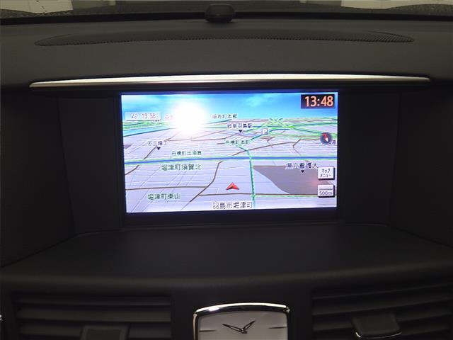 NISSAN FUGA