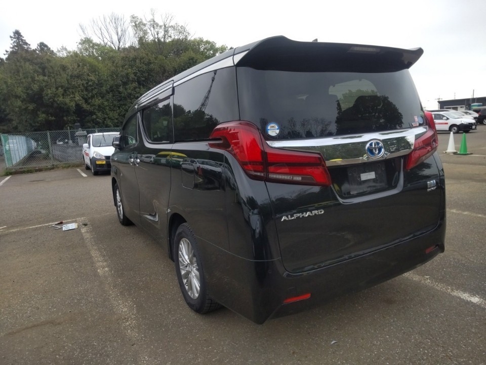 TOYOTA ALPHARD