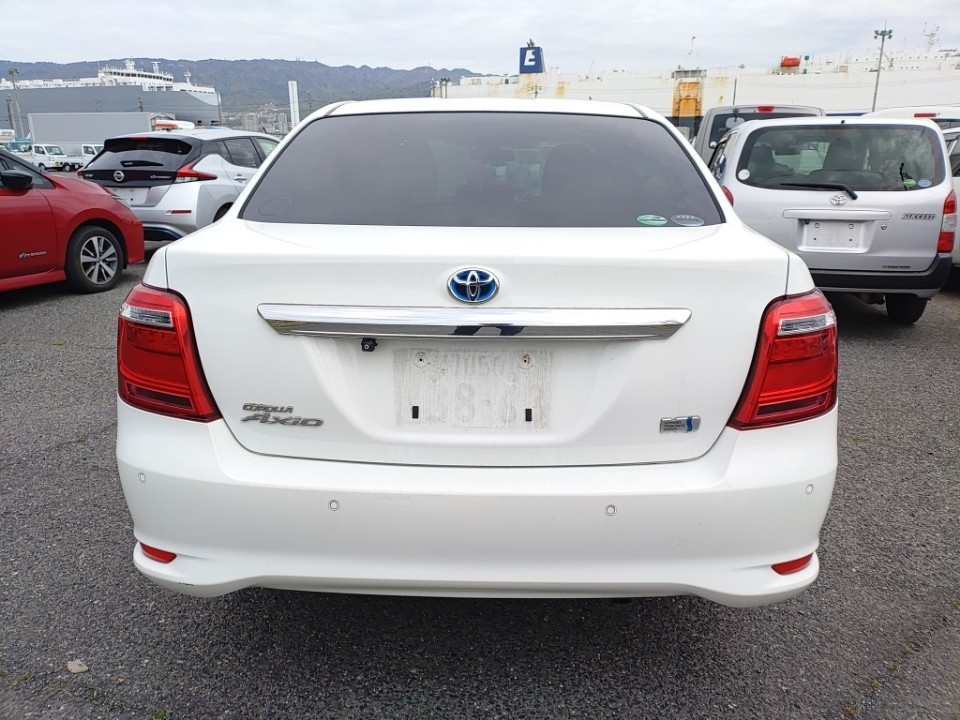 TOYOTA COROLLA AXIO