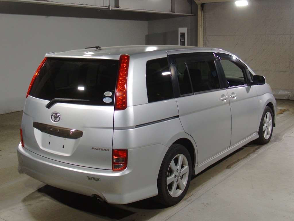 TOYOTA ISIS