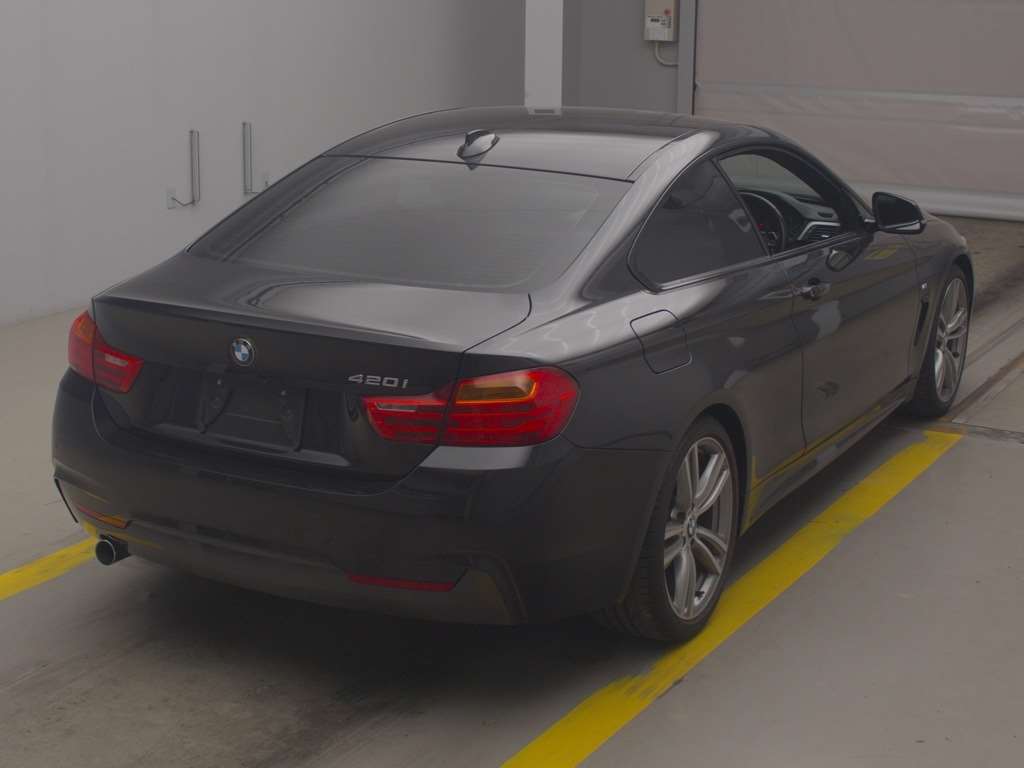 BMW 4-SERIES