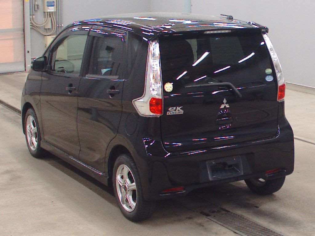 MITSUBISHI EK CUSTOM