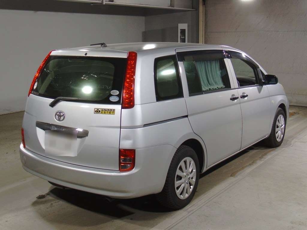 TOYOTA ISIS
