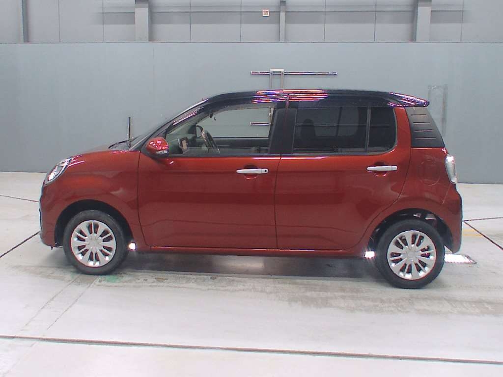DAIHATSU BOON