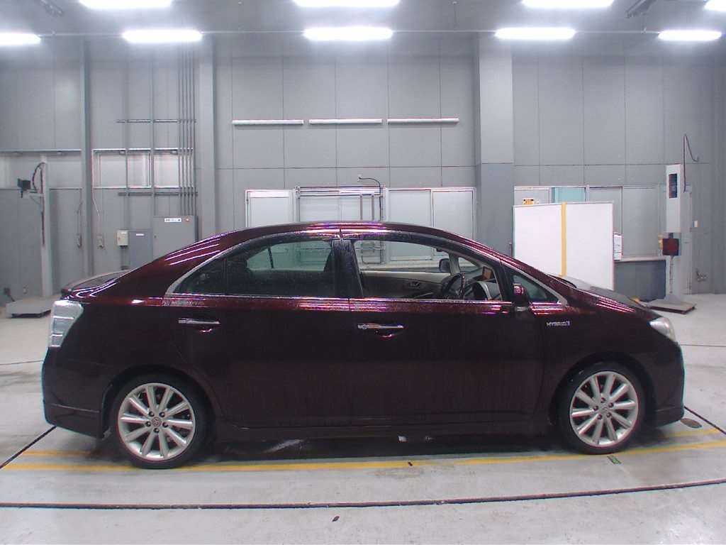 TOYOTA SAI