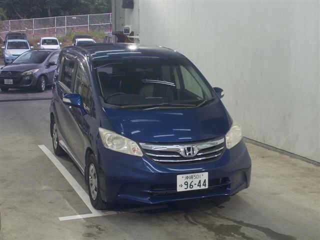 HONDA FREED