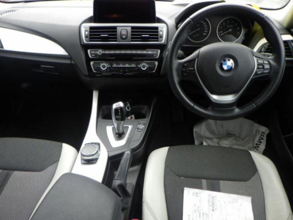 BMW 1-SERIES