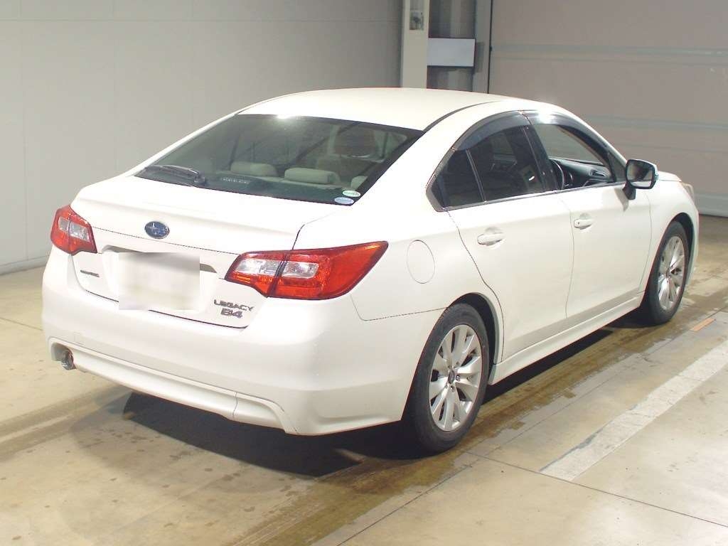 SUBARU LEGACY B4