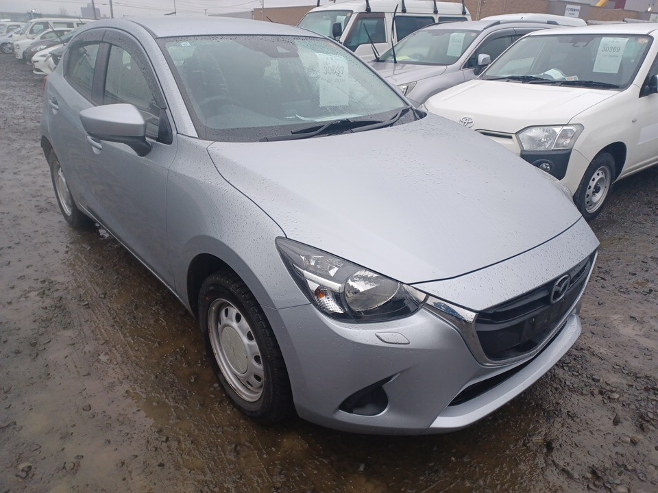 MAZDA MAZDA2