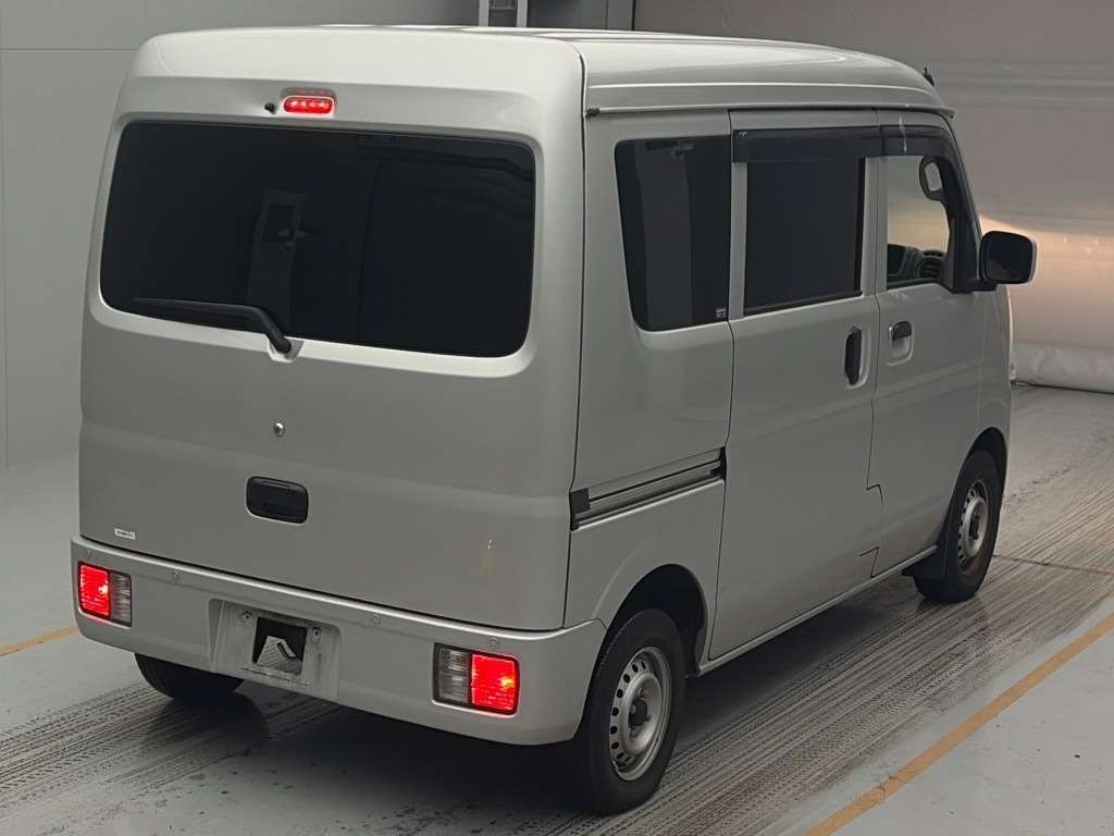 MITSUBISHI MINICAB
