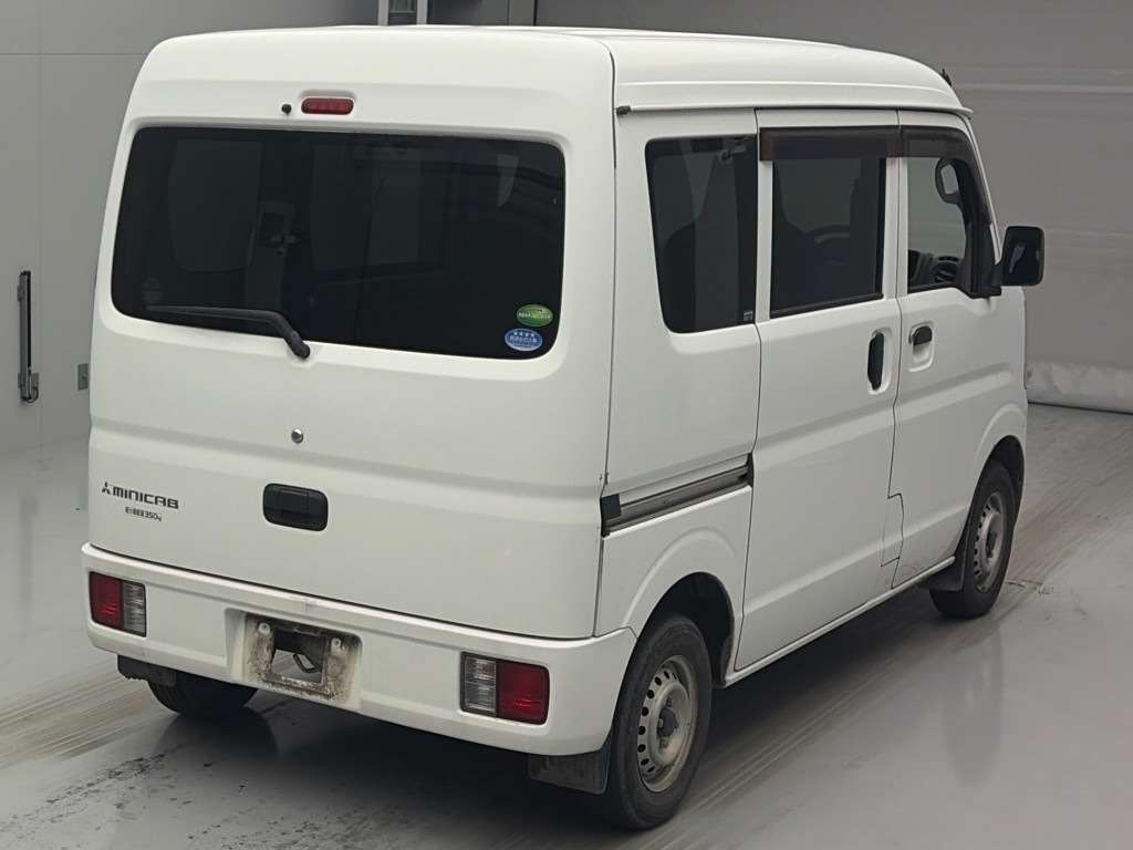 MITSUBISHI MINICAB