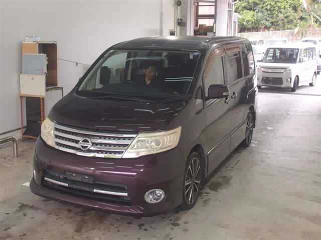 NISSAN SERENA