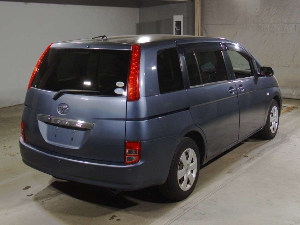 TOYOTA ISIS
