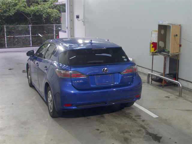 LEXUS CT200H