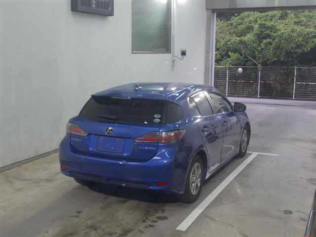 LEXUS CT200H