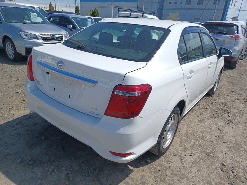 TOYOTA COROLLA AXIO