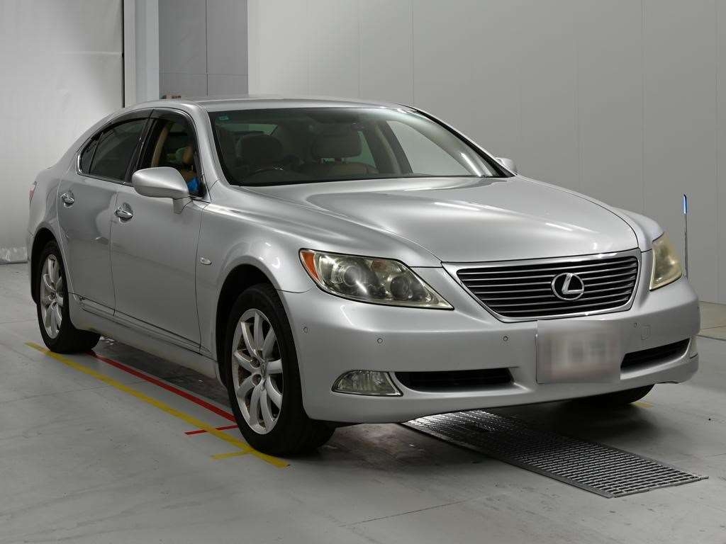 LEXUS LS460
