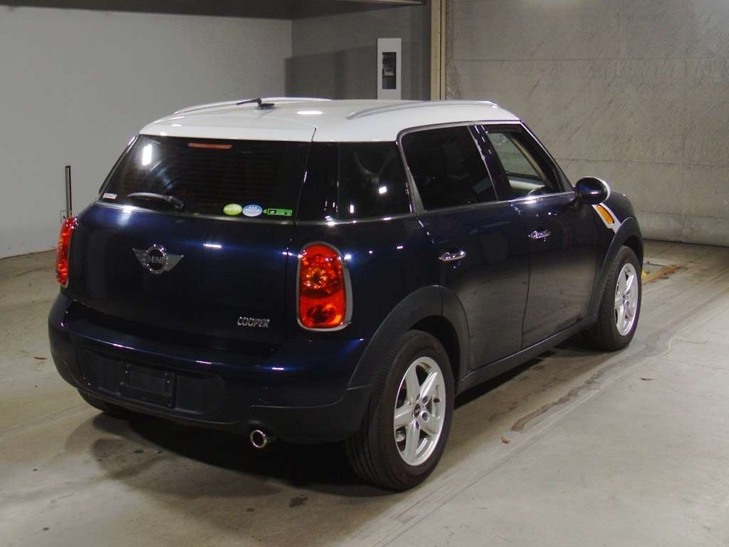 MINI CROSSOVER
