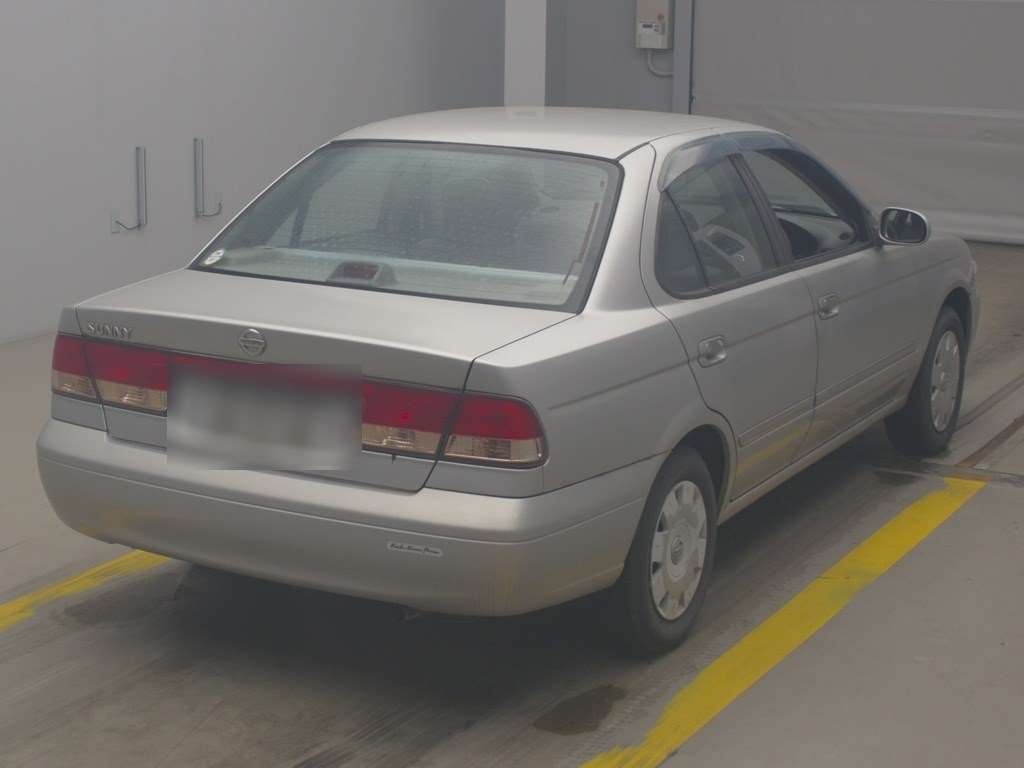 NISSAN SUNNY