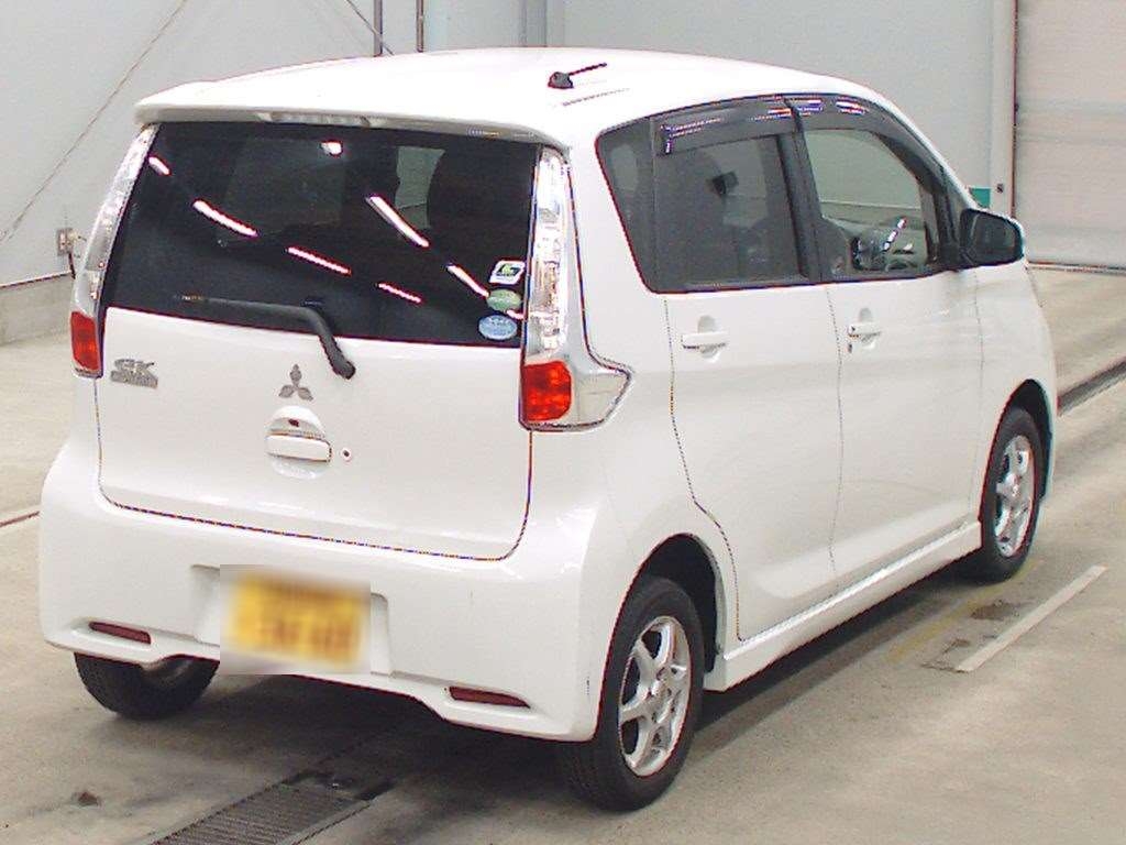 MITSUBISHI EK CUSTOM