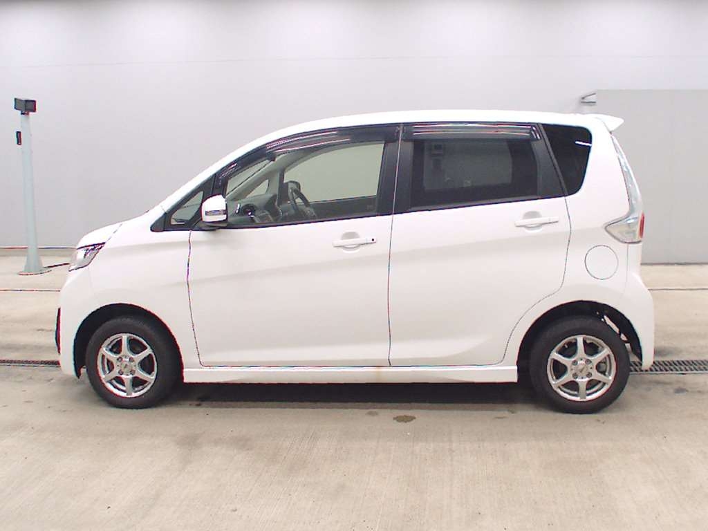 MITSUBISHI EK CUSTOM