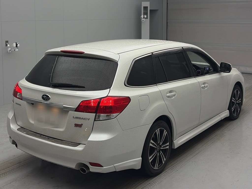 SUBARU LEGACY