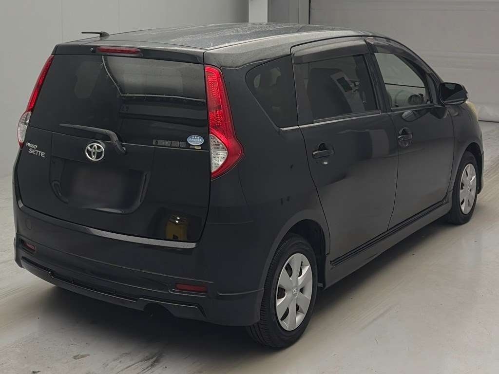 TOYOTA PASSO SETTE