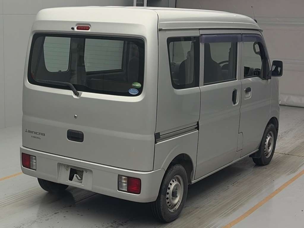 MITSUBISHI MINICAB