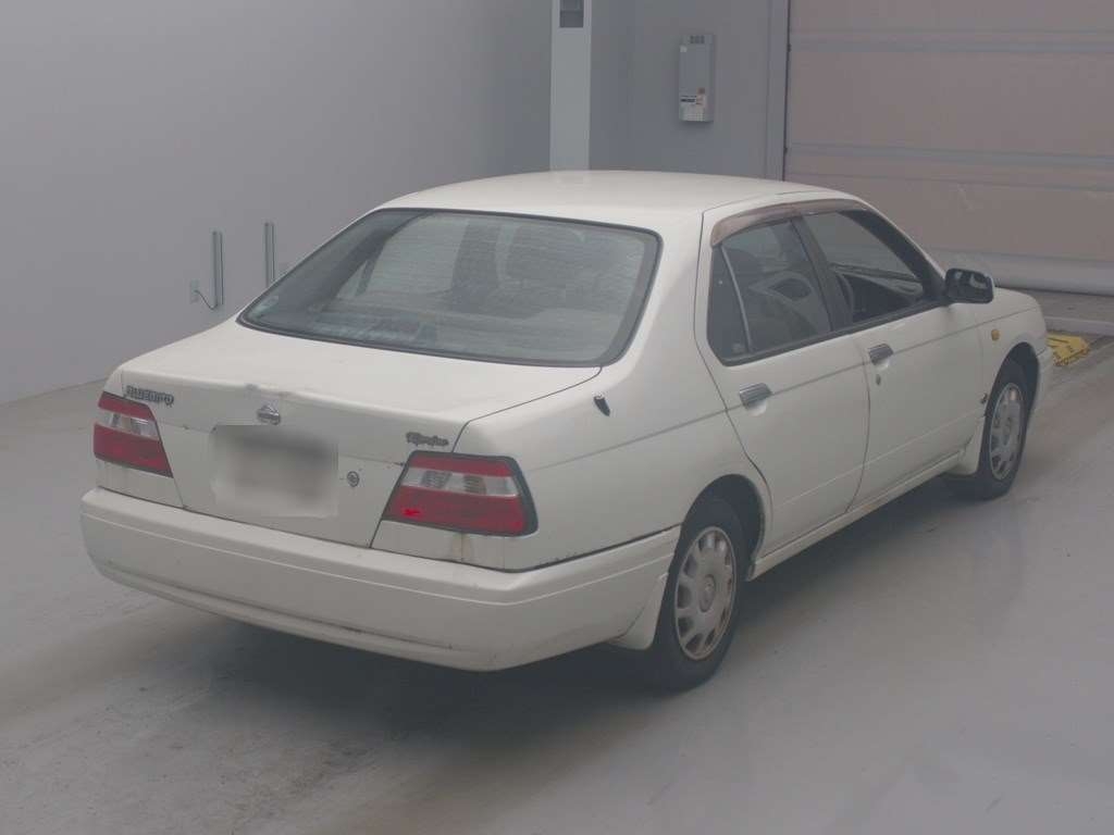 NISSAN BLUEBIRD