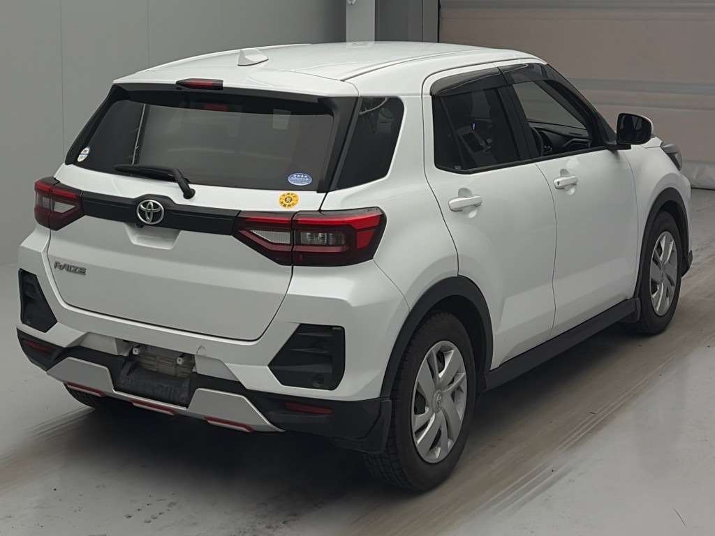 TOYOTA RAIZE