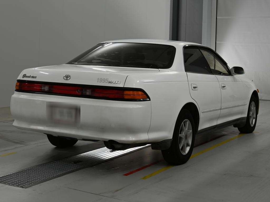 TOYOTA MARK II
