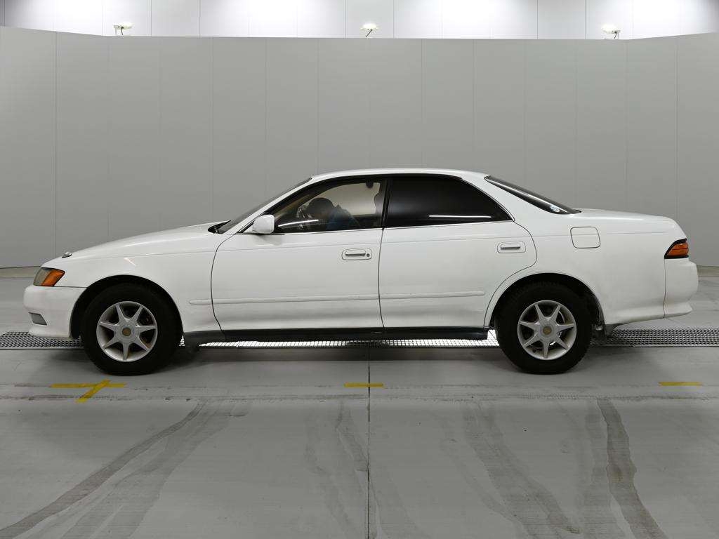 TOYOTA MARK II