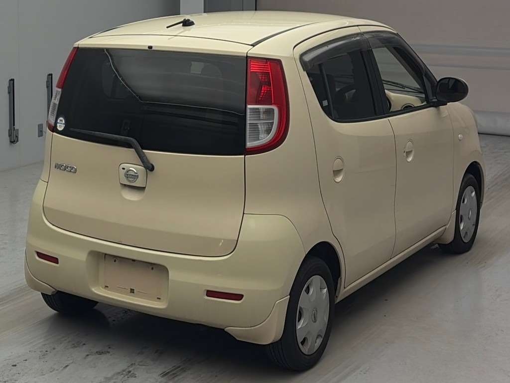 NISSAN MOCO