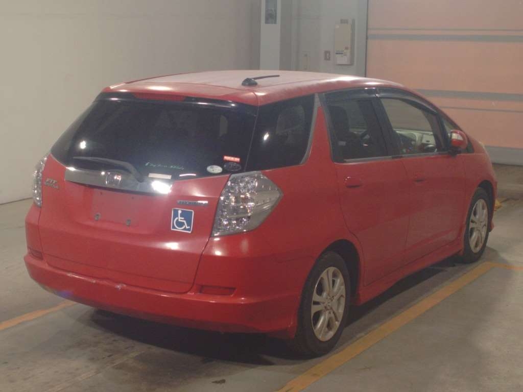 HONDA FIT SHUTTLE