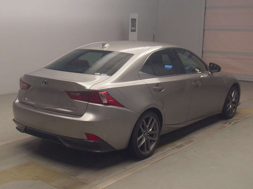 LEXUS IS300H