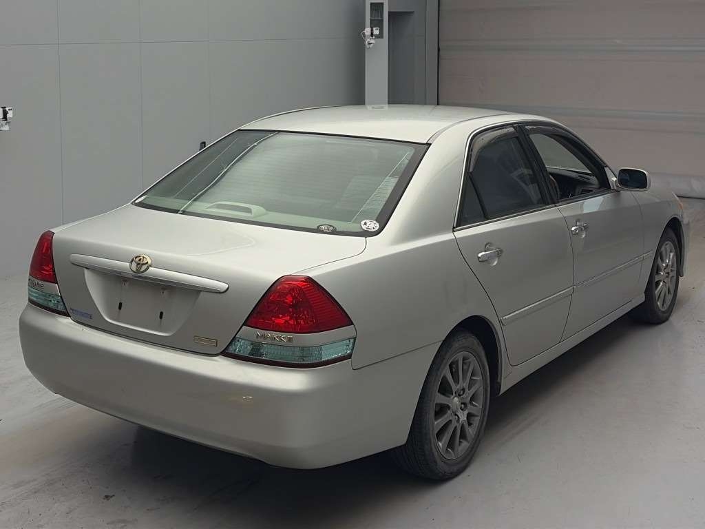 TOYOTA MARK II