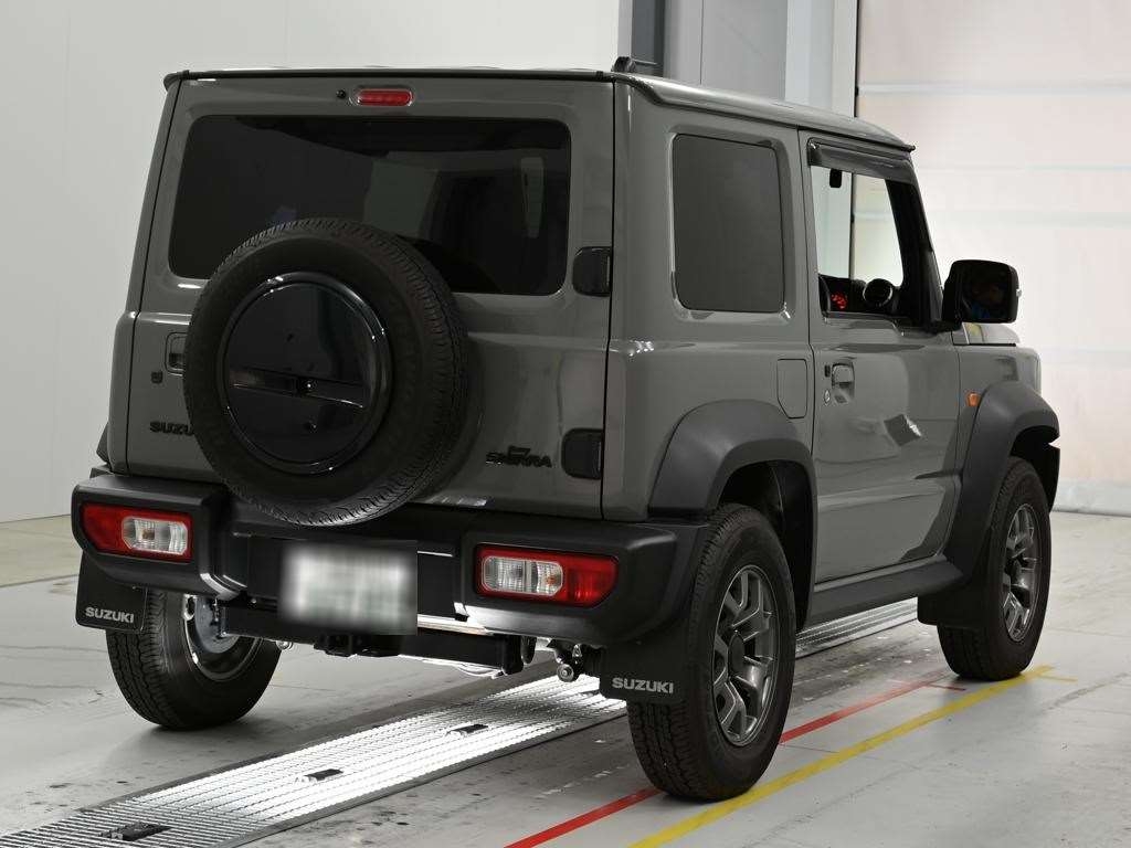 SUZUKI JIMNY SIERRA