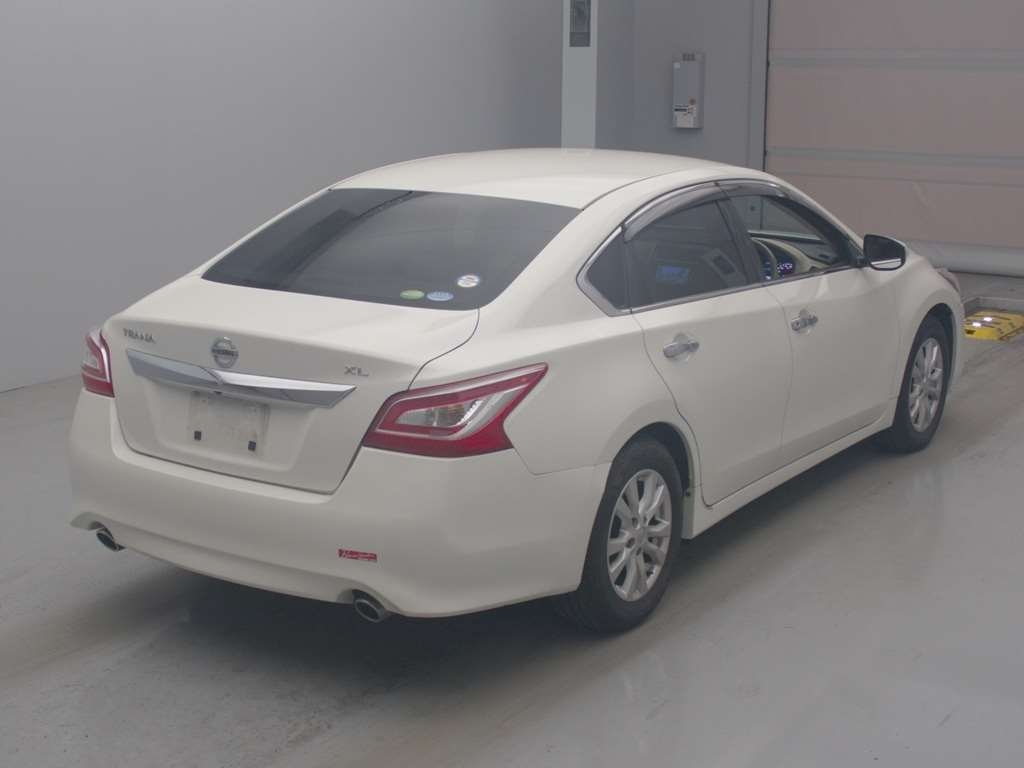 NISSAN TEANA