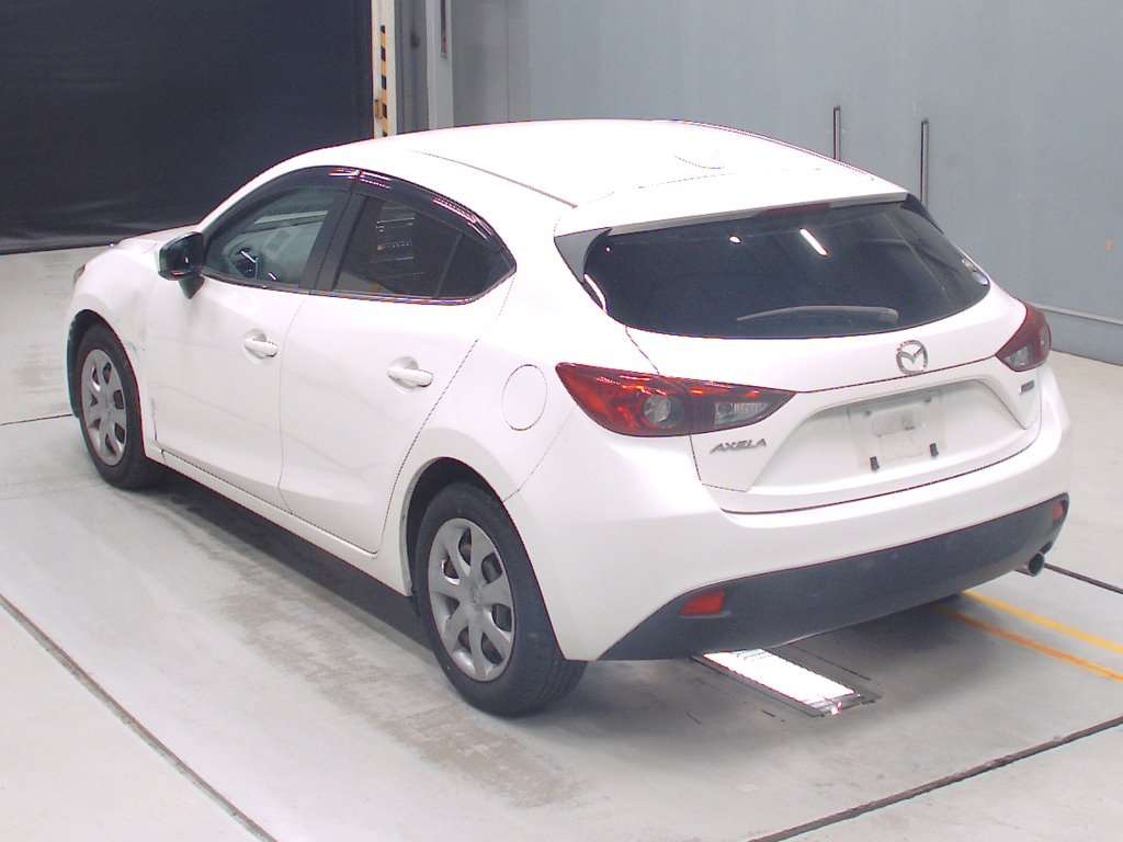 MAZDA AXELA