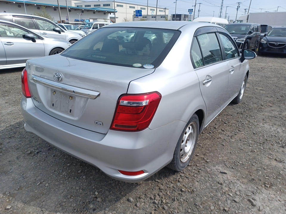 TOYOTA COROLLA AXIO