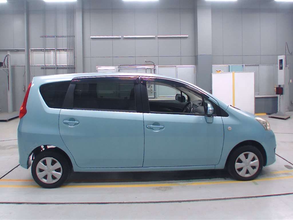 TOYOTA PASSO SETTE