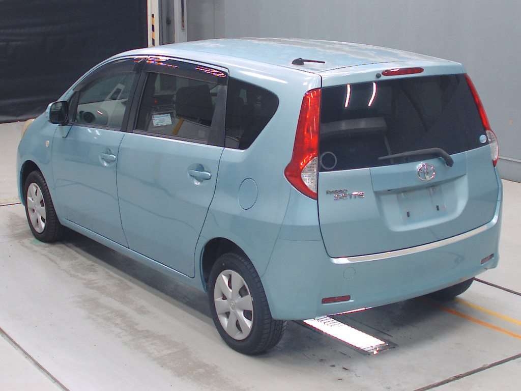 TOYOTA PASSO SETTE