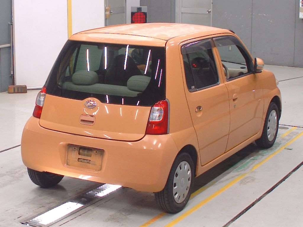 DAIHATSU ESSE