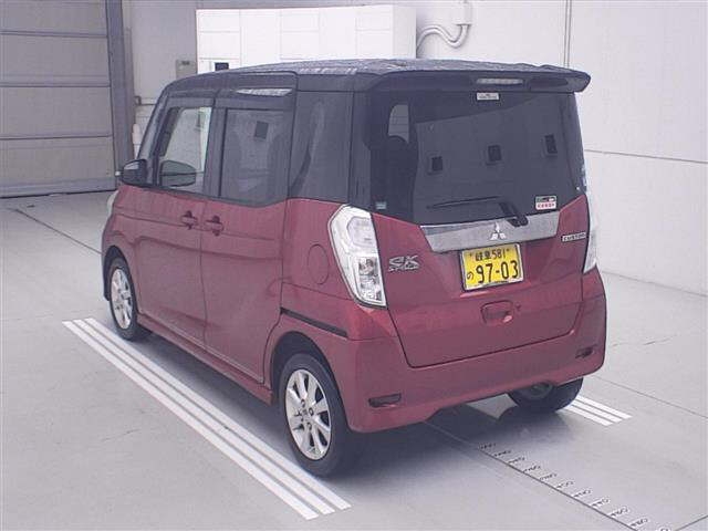 MITSUBISHI EK SPACE