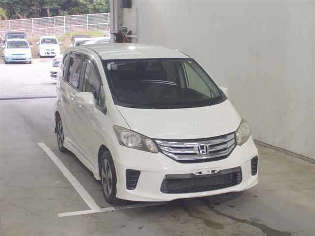 HONDA FREED