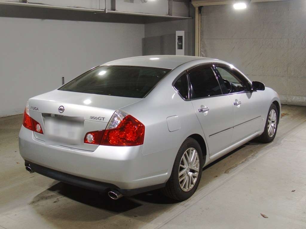 NISSAN FUGA