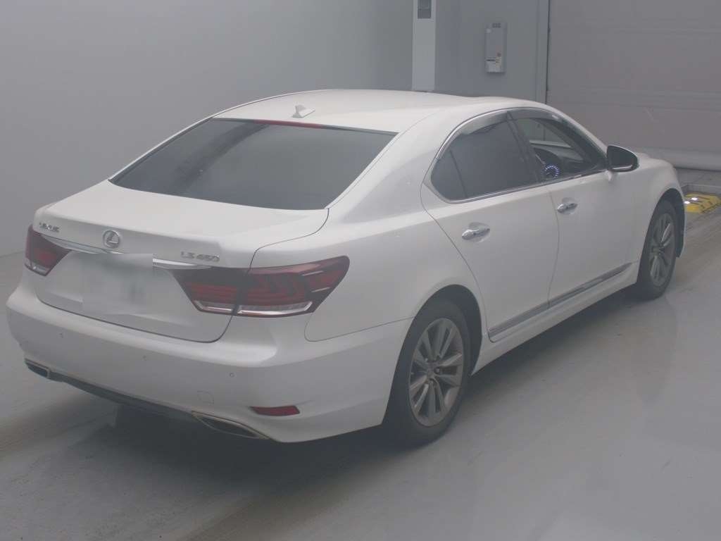 LEXUS LS460