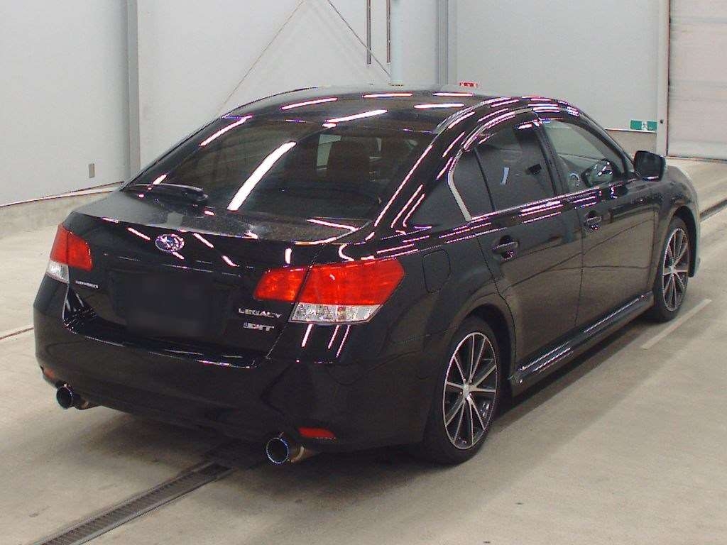 SUBARU LEGACY B4