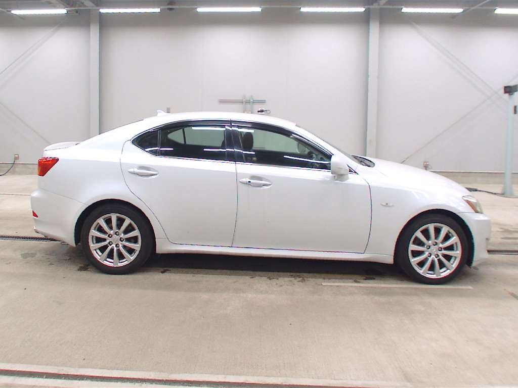 LEXUS IS250